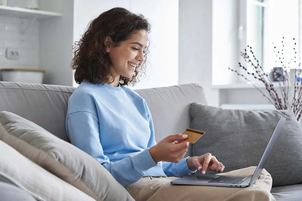 How Company Stores Enhance Brand Loyalty