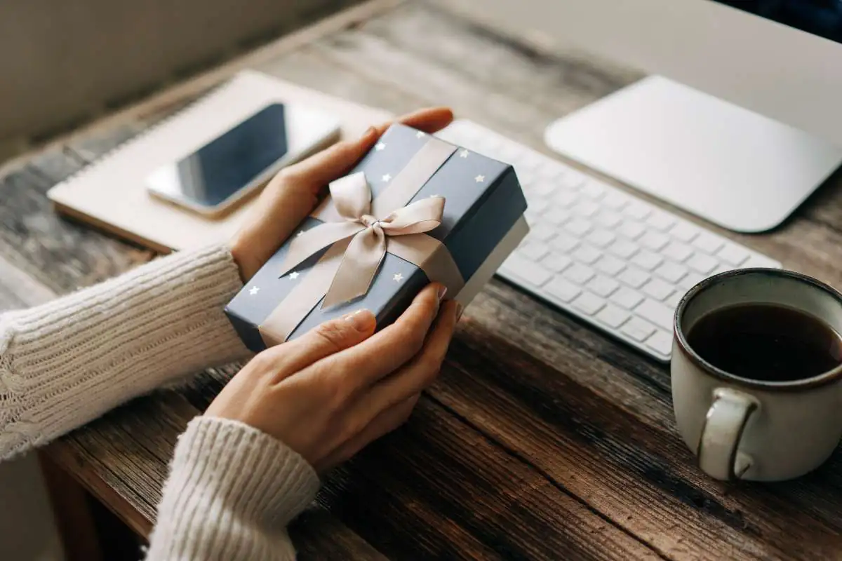 Simplify Corporate Gifting with Company Stores